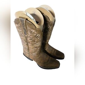 Ariat Womans Round Up Square Toe
